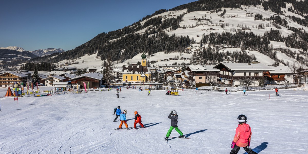 Skipiste in het dal bij Westendorf
